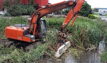 Michaelis Reed Cutter Buckets